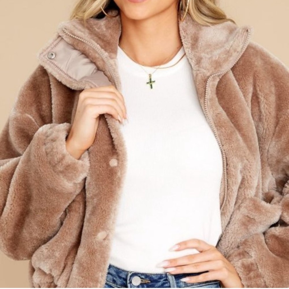 NWT Blank NYC Bicoastal Faux Fur Jacket Size LARGE Beige - Picture 4 of 16